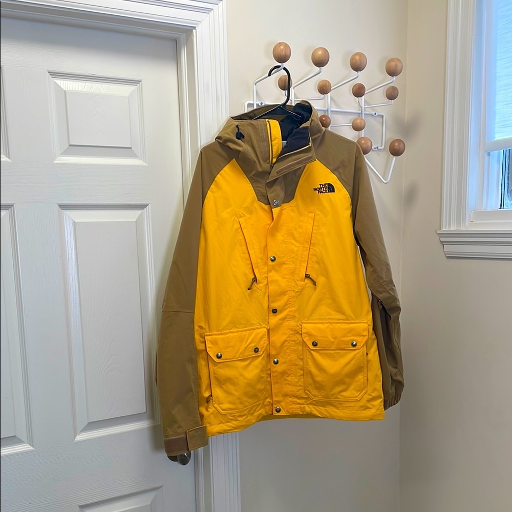 The North Face Hyvent Golden Yellow and Olive Light Jacket - M
